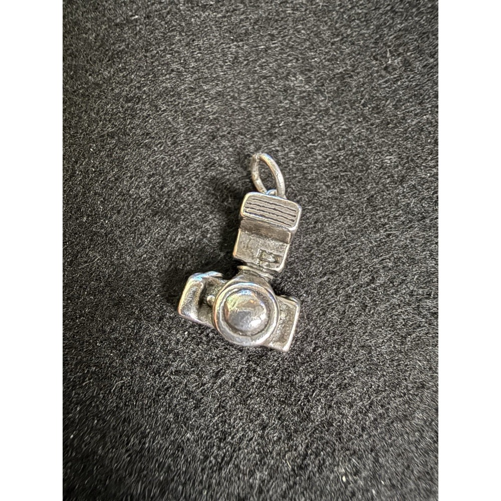 Sterling Silver SLR Camera W/ Flash Lens Symbol Retro 3d Charm Pendant